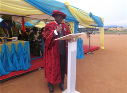 The Provost addressing the matriculating student